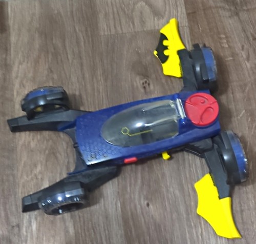 Batman plastic toy car - batman,