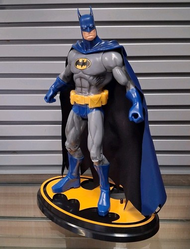 Batman figure comics large - figure,