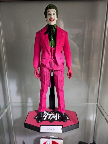 Mars toys joker batman prank - mars,