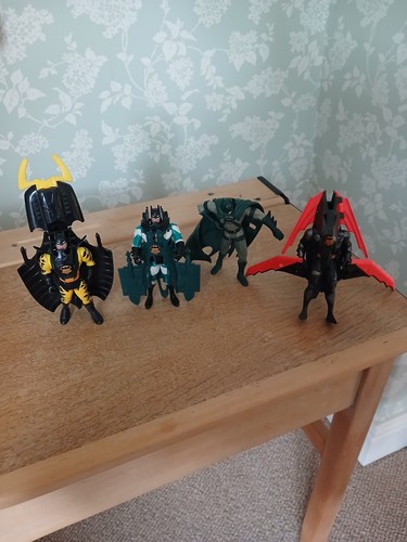 Batman toy figures - toy,