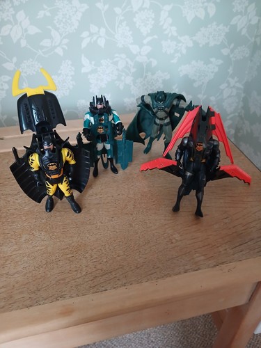 Batman toy figures - toy,