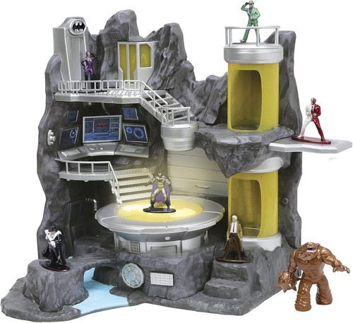 Batman batcave nano scene - batcave,