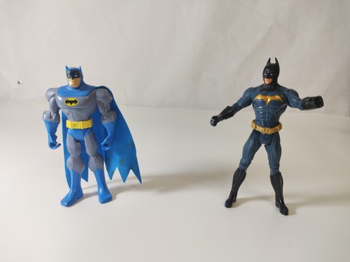 Batman toy figures - x2,