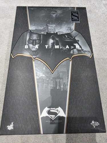 Hot toys mms342 batman - hot,